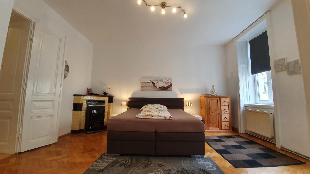 Gorgeous Viennese Apartment 10 Min To City Center Extérieur photo