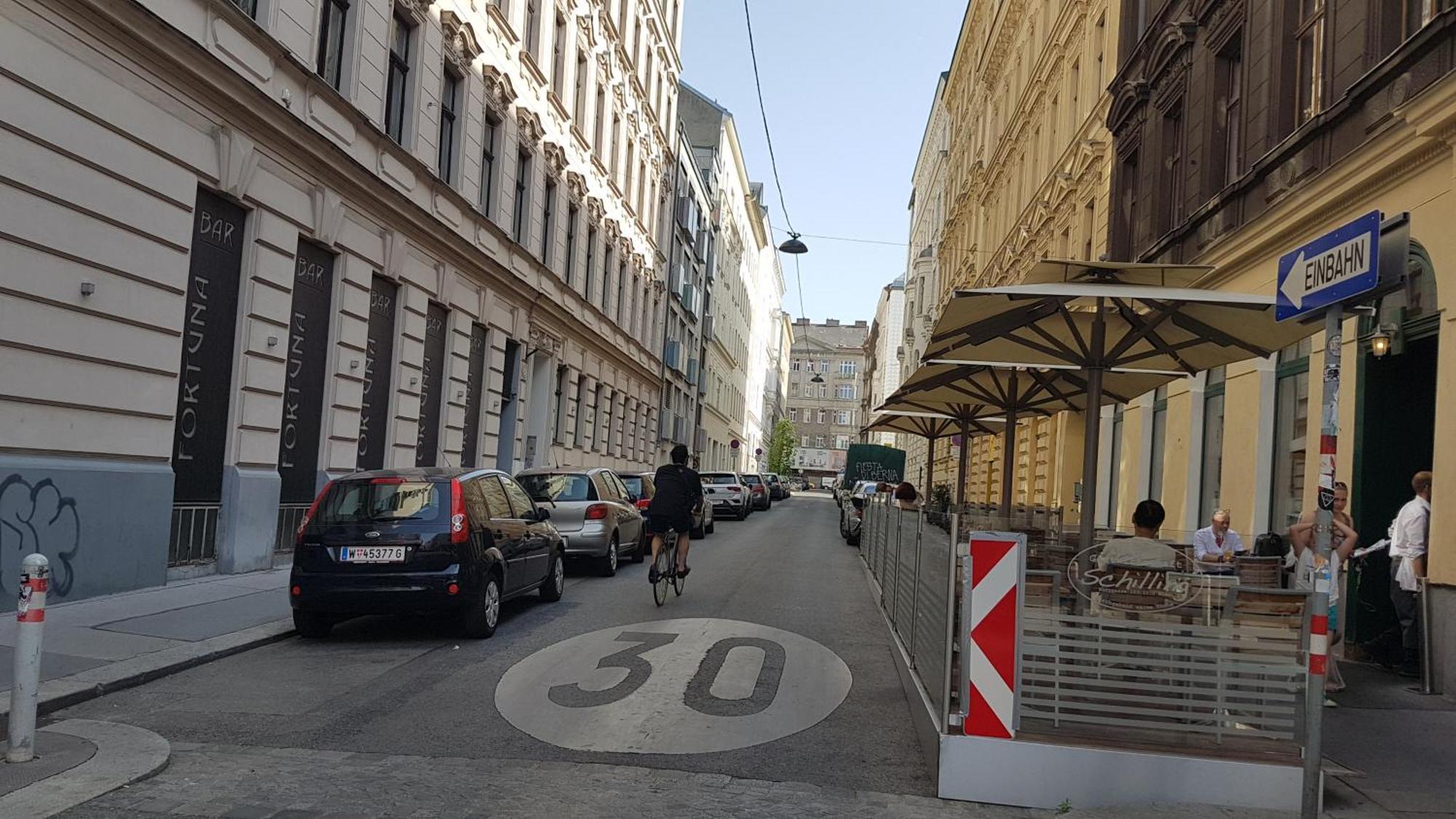 Gorgeous Viennese Apartment 10 Min To City Center Extérieur photo